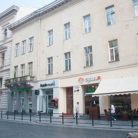 Apartment Na Shevchenka 3 Lviv Exterior photo